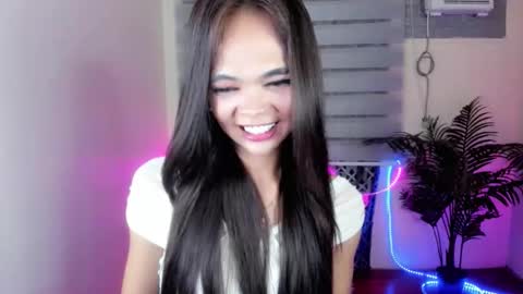 Snapshot of mysticofcum22 chatting on 11.25.25 Krestine online show from 11.25.25