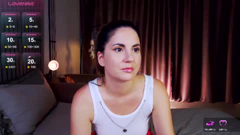 Snapshot of mystique_girl_ chatting on 07.22.26 Angeline online show from 07.22.26