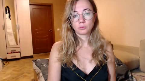 Maya online show from 12.04.24