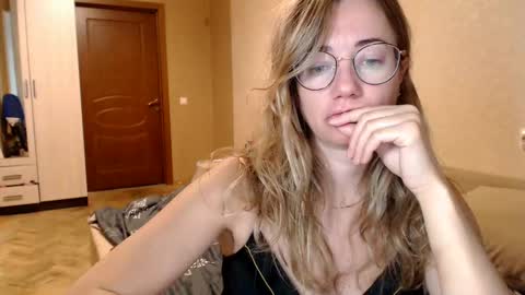 Maya online show from 12.10.24