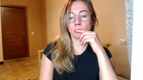 Maya online show from 01.10.25