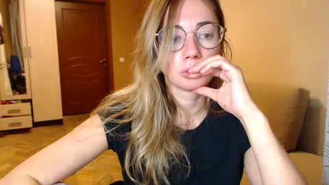 Maya online show from 01.10.25