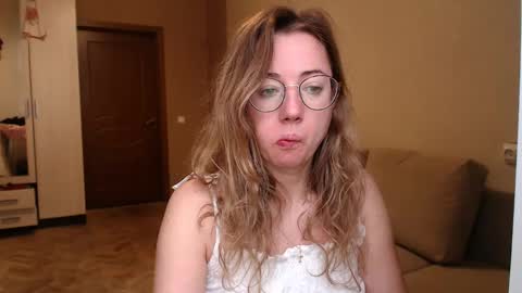 Maya online show from 03.08.25