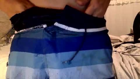 str8 dom alphaAsian Daddy type. sorry not bi or  curious but i dont judgediscrimenate. online show from 11.05.25