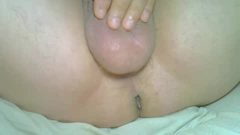 Snapshot of myxiao chatting on 12.17.24 rudisuzzy online show from 12.17.24