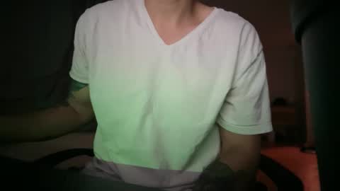 Snapshot of n1_ca chatting on 11.09.25 n1_ca online show from 11.09.25