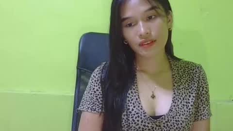 nessa online show from 12.03.25