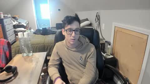 a Ordinary Boy online show from 01.16.26