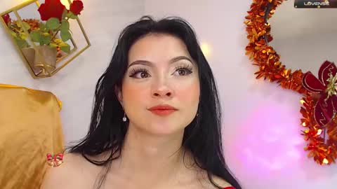 naamah_b online show from 01.04.25