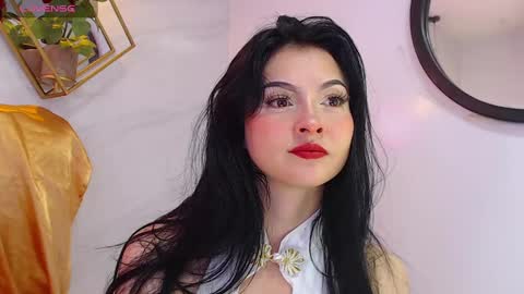 naamah_b online show from 01.08.25