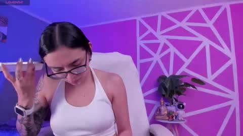 anny online show from 10.07.25