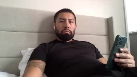 Snapshot of nacho25dc chatting on 10.11.25 nacho25dc online show from 10.11.25