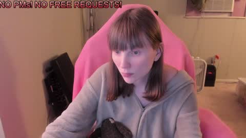 Natalie Marlo online show from 02.08.25