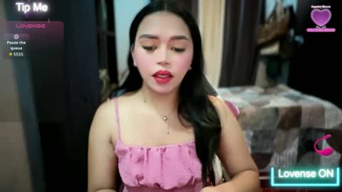 Nadia online show from 04.18.26