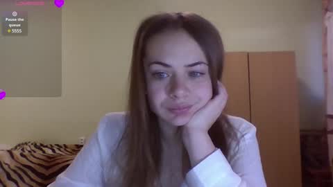 nadiiamorgun online show from 12.03.24