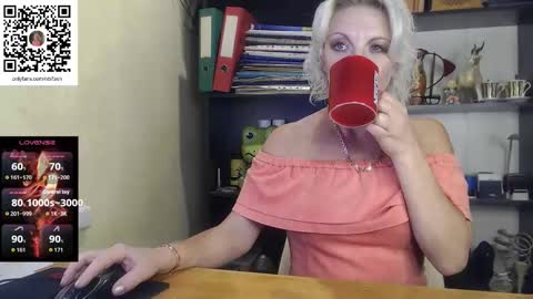 Nadin online show from 10.11.25