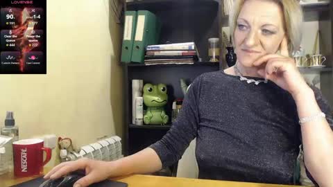 Nadin online show from 04.12.26
