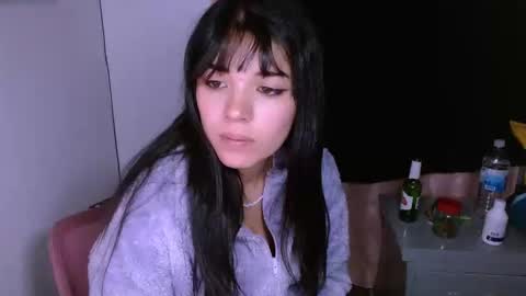 Snapshot of naduu__xx chatting on 02.10.25 naduu__xx online show from 02.10.25