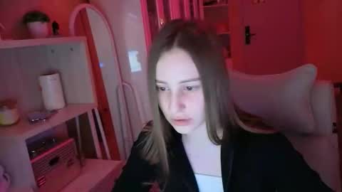 naebina online show from 10.27.25