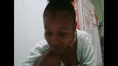 nah296652 online show from 06.04.26