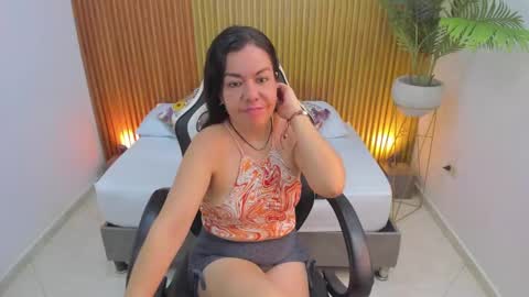 N A H I A online show from 02.27.25