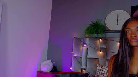  VICTORIA  online show from 01.12.26