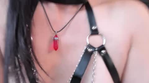 Nahomi online show from 09.19.25