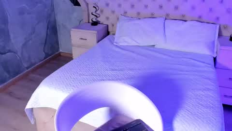 Nahomi online show from 01.31.25