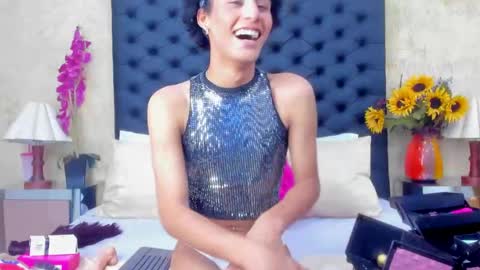 Snapshot of nahomiwhitel_ chatting on 09.17.25 Nahomi online show from 09.17.25