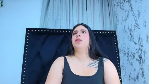 Naia x online show from 04.12.26