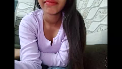 Naina online show from 11.17.25