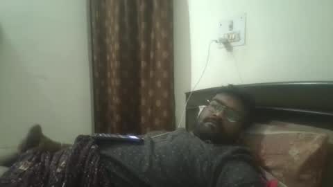 NAIRANANDU28 online show from 04.10.26