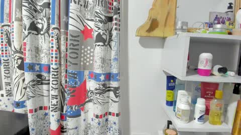 Natalia Flores online show from 04.01.26