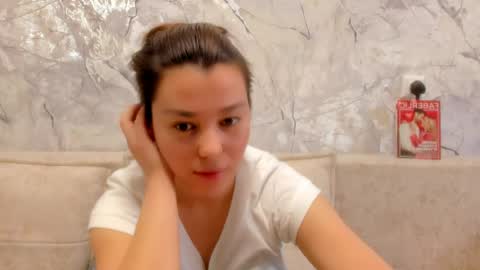 Snapshot of naked_bebe_hot chatting on 04.27.26 naked_bebe_hot online show from 04.27.26