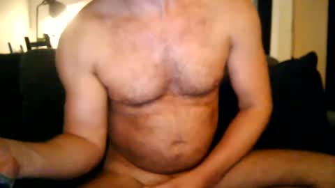 Snapshot of naked_dude25 chatting on 02.08.25 naked_dude25 online show from 02.08.25