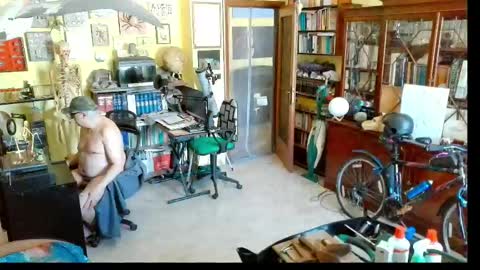 Snapshot of nakednudist72 chatting on 05.20.26 Naked Naturist online show from 05.20.26