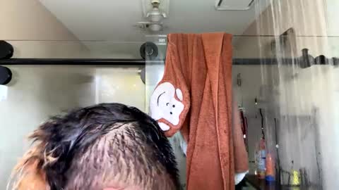 Snapshot of nakeymonkey chatting on 09.23.25 NakeyMonkey online show from 09.23.25