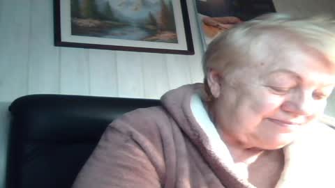 Lucy online show from 11.22.25