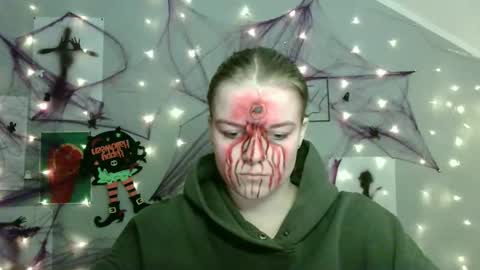 Nana online show from 10.28.25