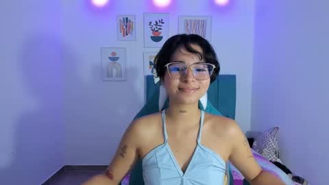 nanami_owo online show from 10.03.25