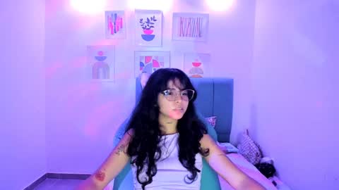 nanami_owo online show from 10.11.25