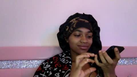 Snapshot of nanaonn chatting on 06.27.26 nanaonn online show from 06.27.26