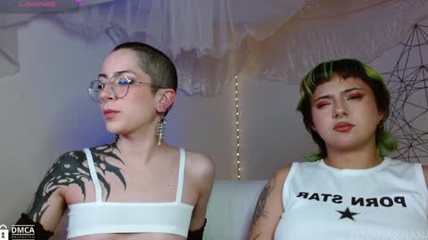 Snapshot of nanaxnana chatting on 12.04.24 Alma Maria online show from 12.04.24