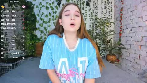 Luna online show from 02.19.25