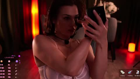 Mary online show from 04.05.26