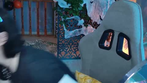 nancymartinez online show from 10.27.25