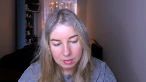 Nancy online show from 04.18.26