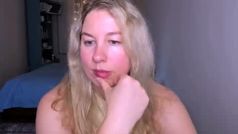 Snapshot of nancysanders chatting on 06.19.26 Nancy online show from 06.19.26