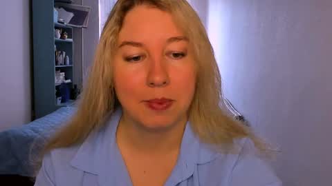 Snapshot of nancysanders chatting on 06.21.26 Nancy online show from 06.21.26