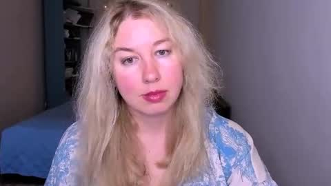 Snapshot of nancysanders chatting on 06.25.26 Nancy online show from 06.25.26